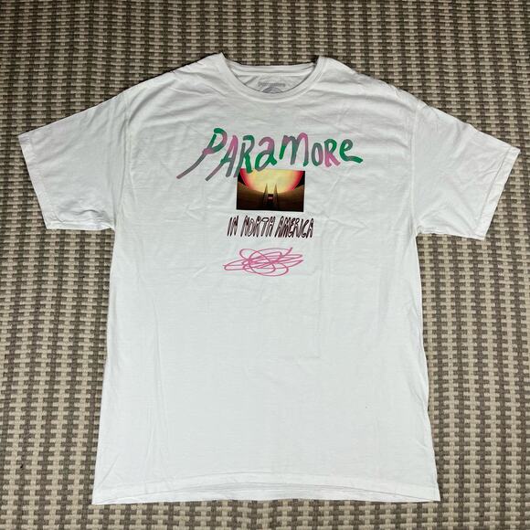 Official 2023 Paramore Concert North America Tour Shirt XL MSG PARAMOUR New - Picture 1 of 5
